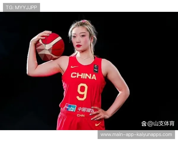 中国女篮的拼搏赢得世界掌声，中国女篮真棒